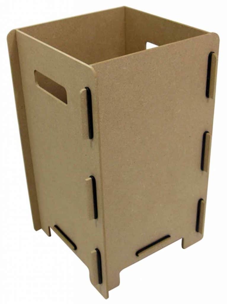 Box pour tabourets ou corbeille à papier en bois recyclé. WERKHAUS.