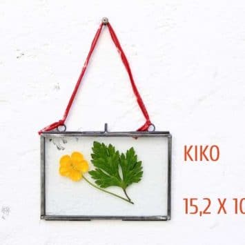 Petit cadre photo "Kiko" de 10x15 cm en zinc. Format PAYSAGE. Nkuku.