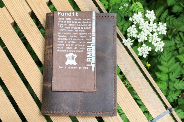 Carnet de voyage "Pundit", en cuir et papier coton. Lamali