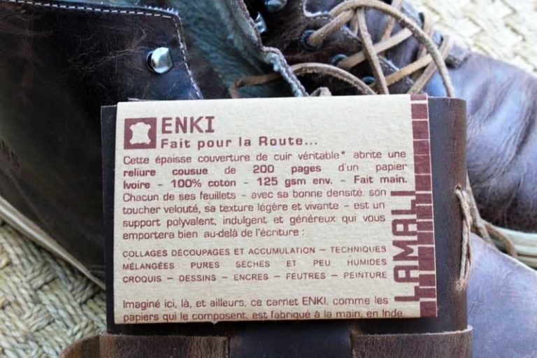 Carnet cuir ENKI 18 cmx 13 cm. Papier coton. NEPAL.