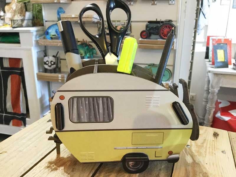 Pot à crayons CARAVANE vintage en bois recyclé. Werkhaus.