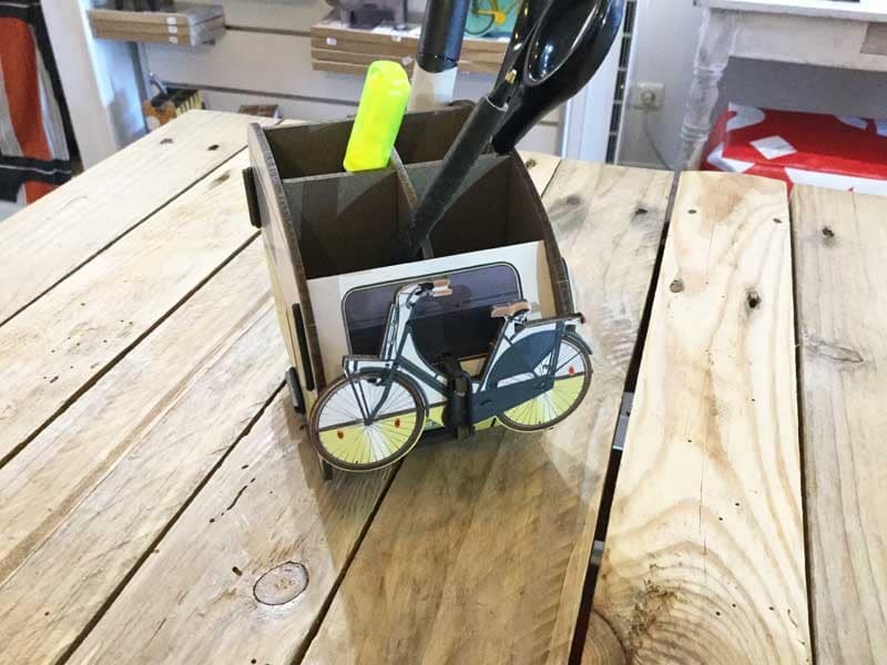 Pot à crayons CARAVANE vintage en bois recyclé. Werkhaus.