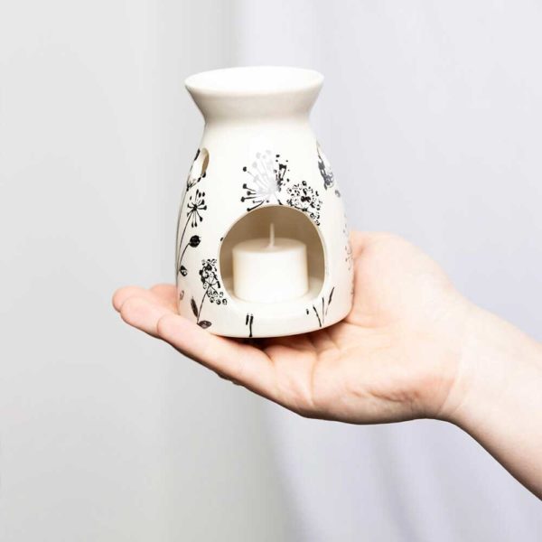 Brûle- parfum en céramique, décoré à la main.
