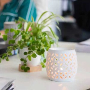 Brûle- parfum / Diffuseur en porcelaine.